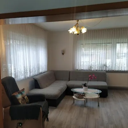 Eg, Schoen Gelegene דירה