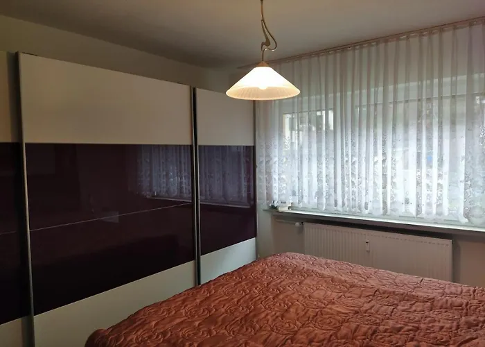 Eg, Schoen Gelegene *